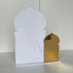 Double plaque minaret