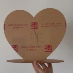 Coeur sur socle 23x28cm